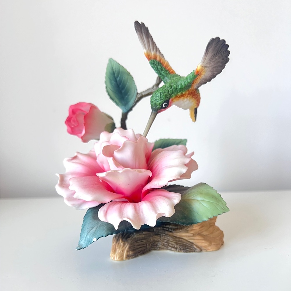 Andrea by Sadek Hummingbird and Flower Porcelain Figurine
